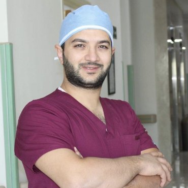 Dr. Ahmad Qaroot